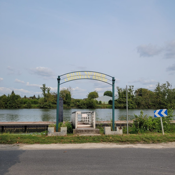Pont sur Yonne 01.jpeg