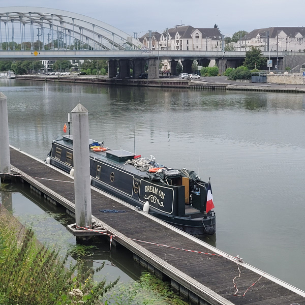 Pontoise02.jpg