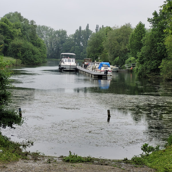 Peronne01.jpg